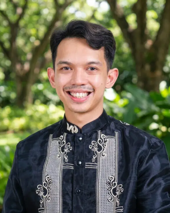 James Ilagan – Green Background